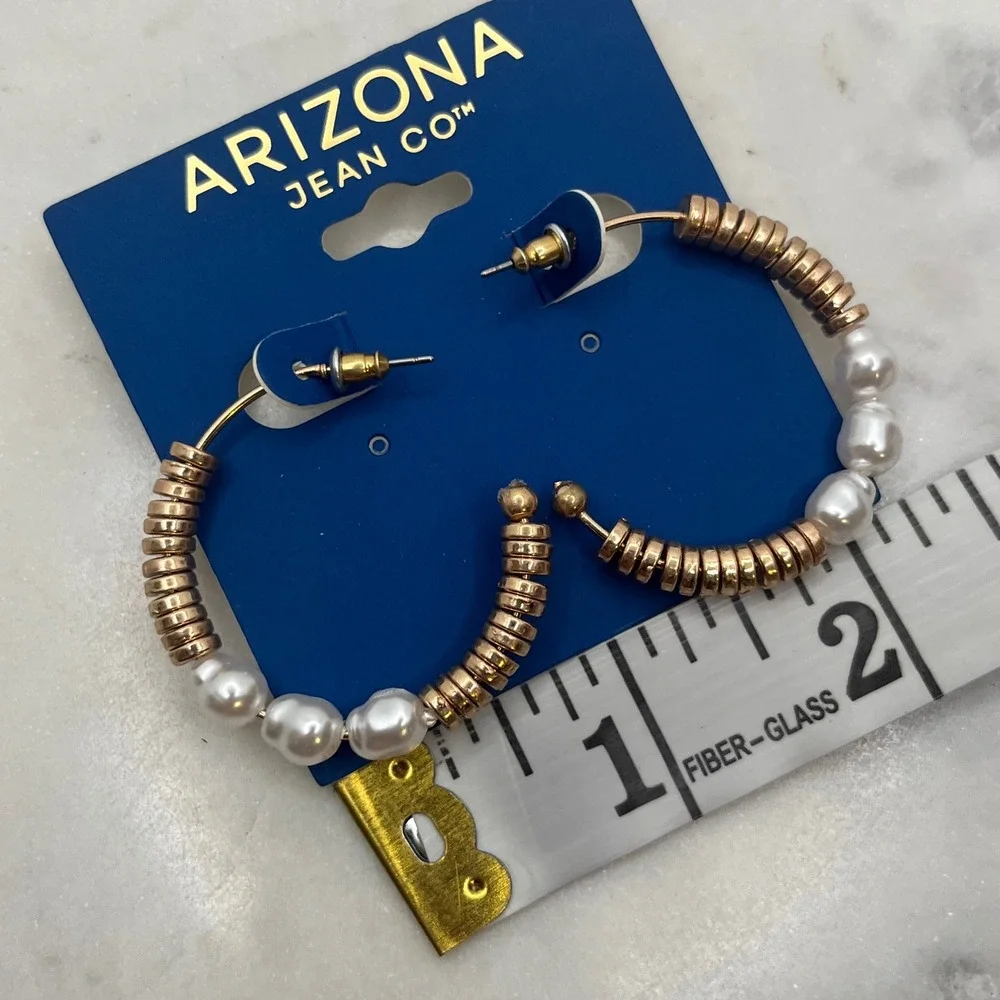 Baroque Pearl Hoop Earrings Gold Tone Faux Arizona Jean Beaded Boho Coastal New‎